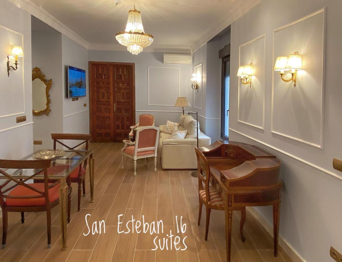 Suites San Esteban 16 Real Севиля Екстериор снимка